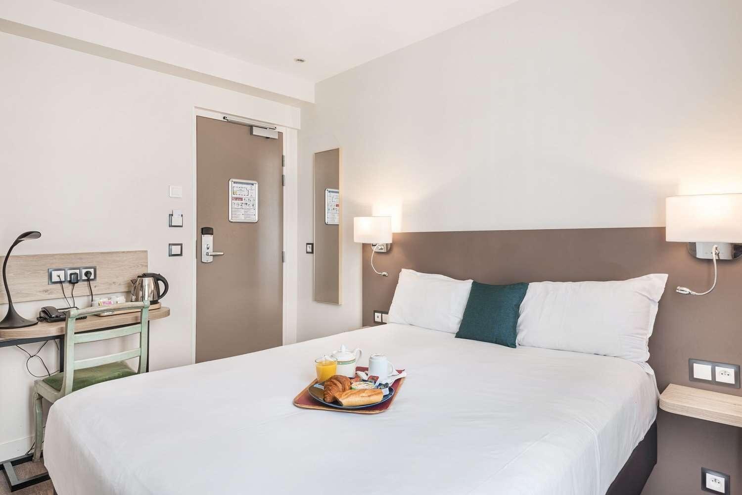 Courcelles Mederic Hotel ปารีส ภายนอก รูปภาพ